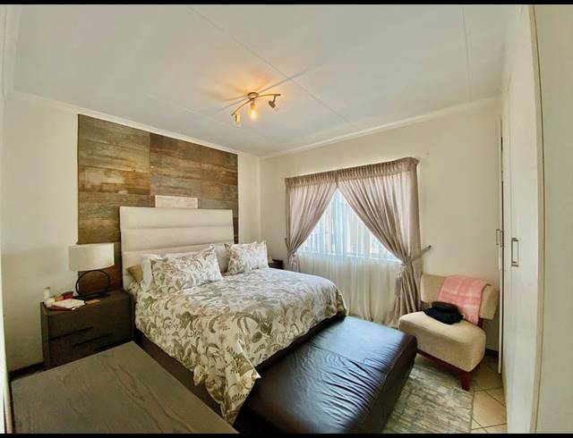 2 BEDROOM PROPERTY TO RENT IN NOORDWYK